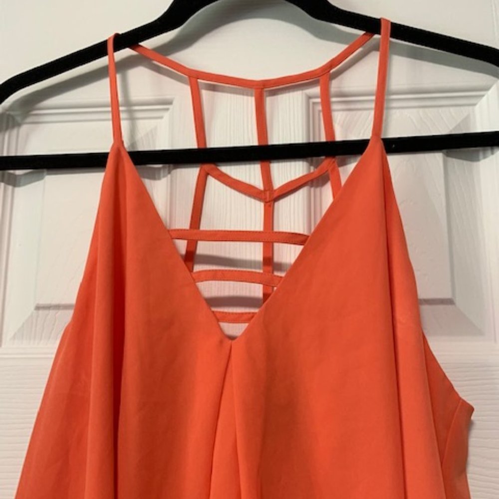 Collective Concepts Strappy Flowy Tank - Picture 2 of 6